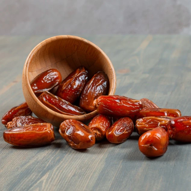 Dates (খেজুর)