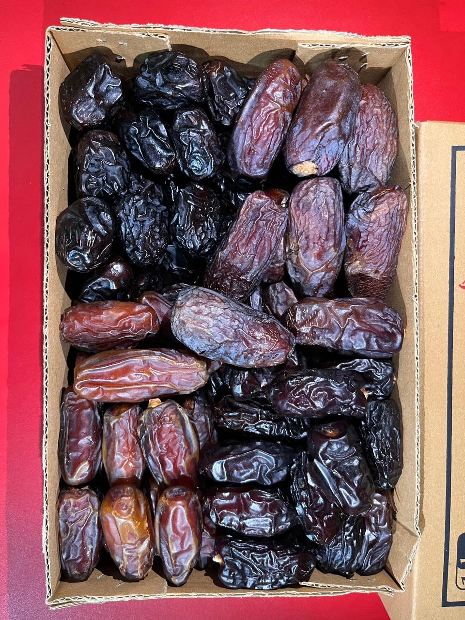 Premium Dates Combo (প্রিমিয়াম খেজুর কম্বো)